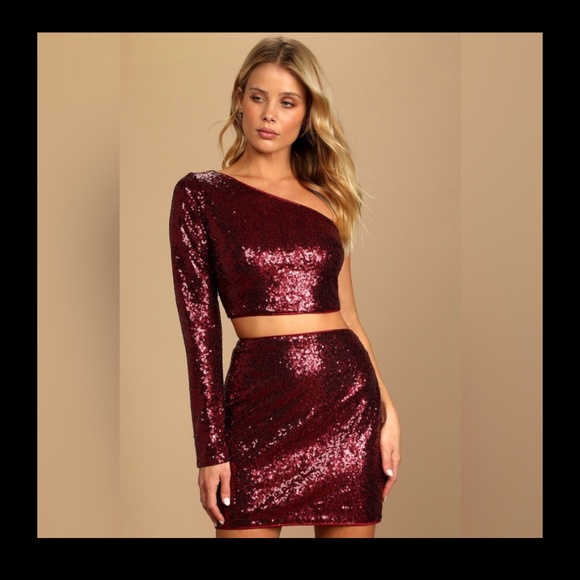 LuLu's Burgundy Sequin Jackpot One Shoulder 2 Piece Mini Dress Medium - Picture 1 of 6